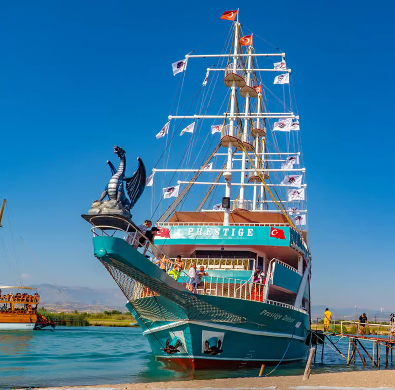 Manavgat Fluss-Bootsfahrt & Grand Bazaar Erlebnis