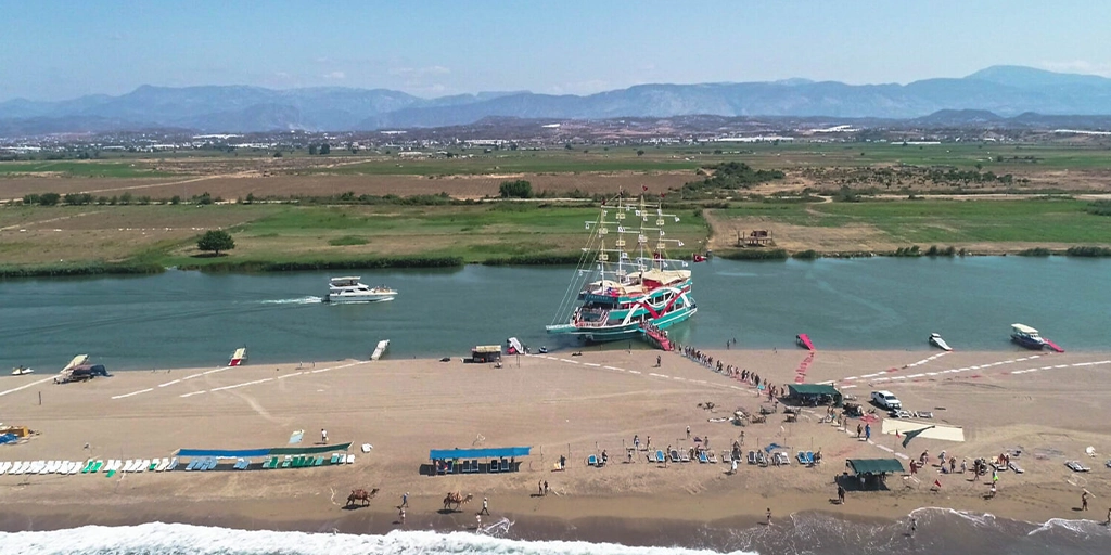 Manavgat Fluss-Bootsfahrt & Grand Bazaar Erlebnis