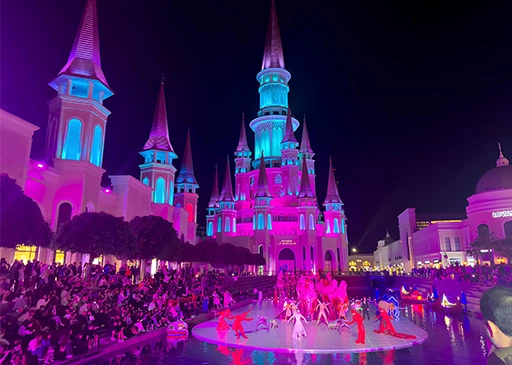The Land of Legends Night Show Transfer